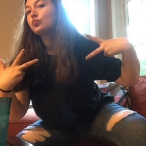 Meet your Posher, Hannah